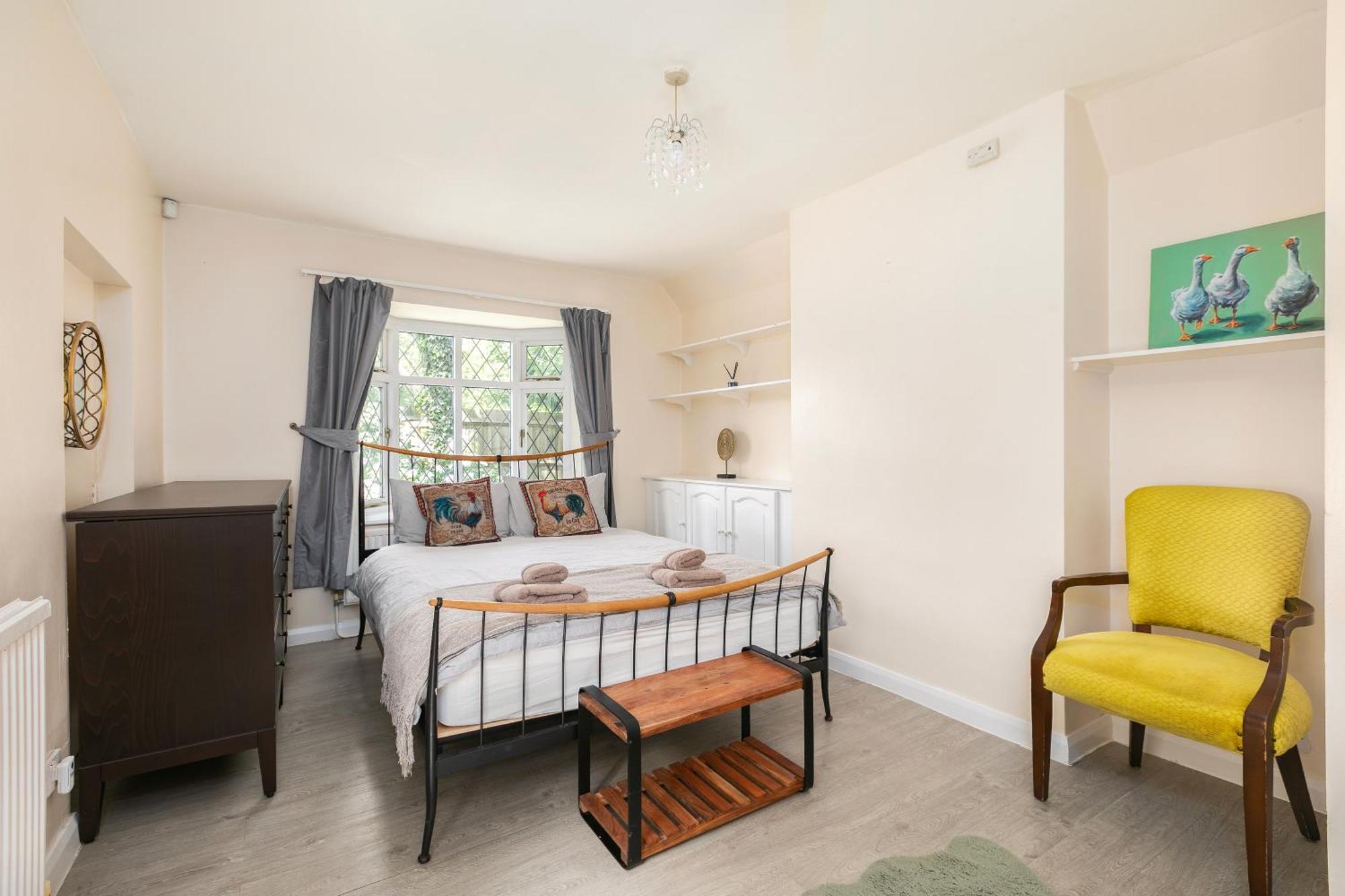 Rural Lodge Stay In Windsor! Hot Tub! Sleeps 20 Bray Buitenkant foto