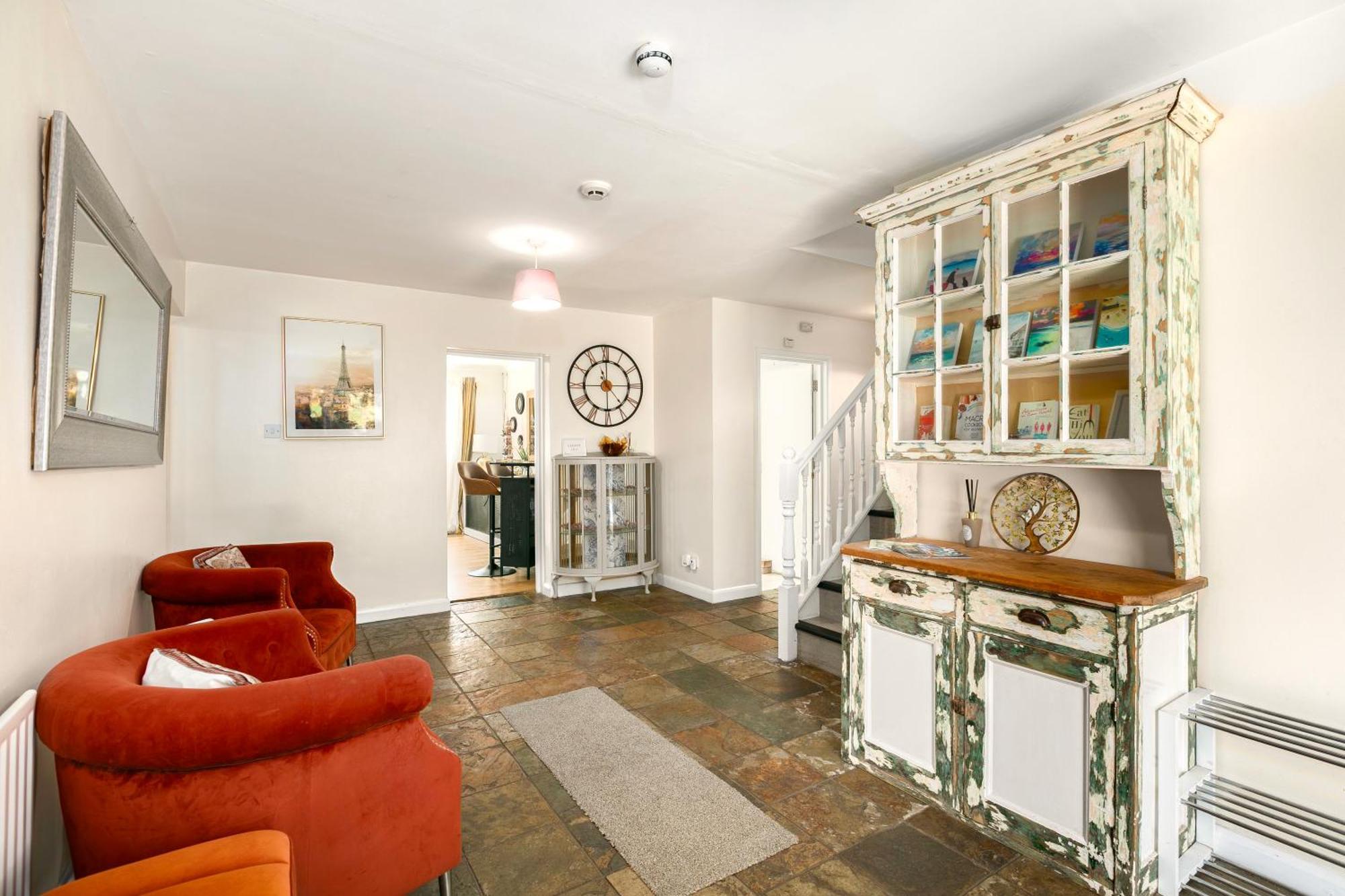 Rural Lodge Stay In Windsor! Hot Tub! Sleeps 20 Bray Buitenkant foto
