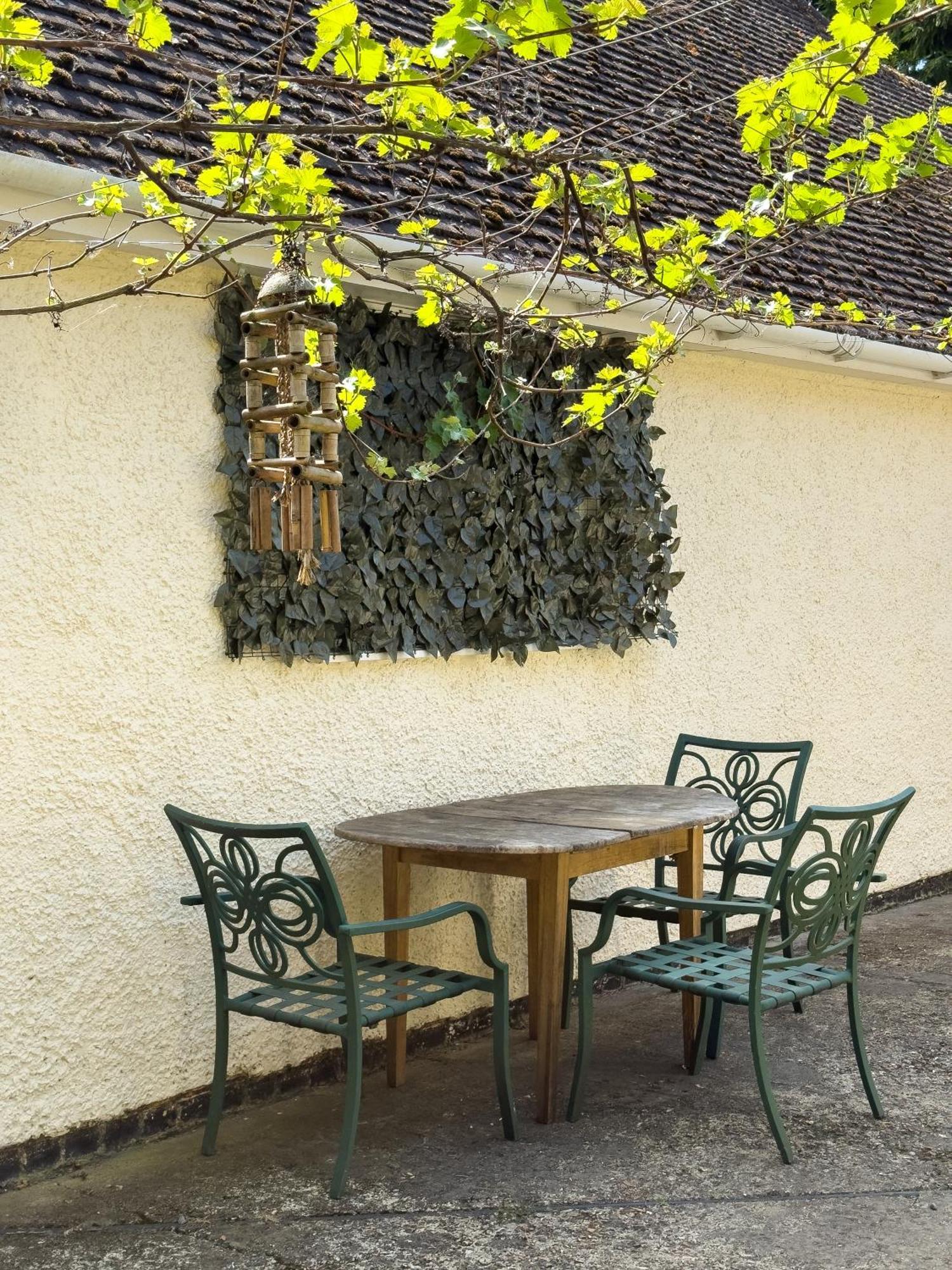Rural Lodge Stay In Windsor! Hot Tub! Sleeps 20 Bray Buitenkant foto